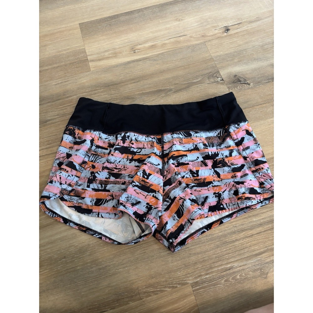 Lululemon‎ Womens Run Times Short II size 6 Inversion Multi/black 4"